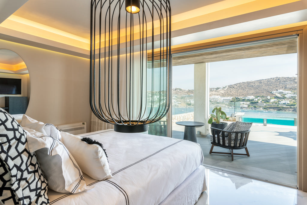 [Test Spain] Villa Ornos Beach Front