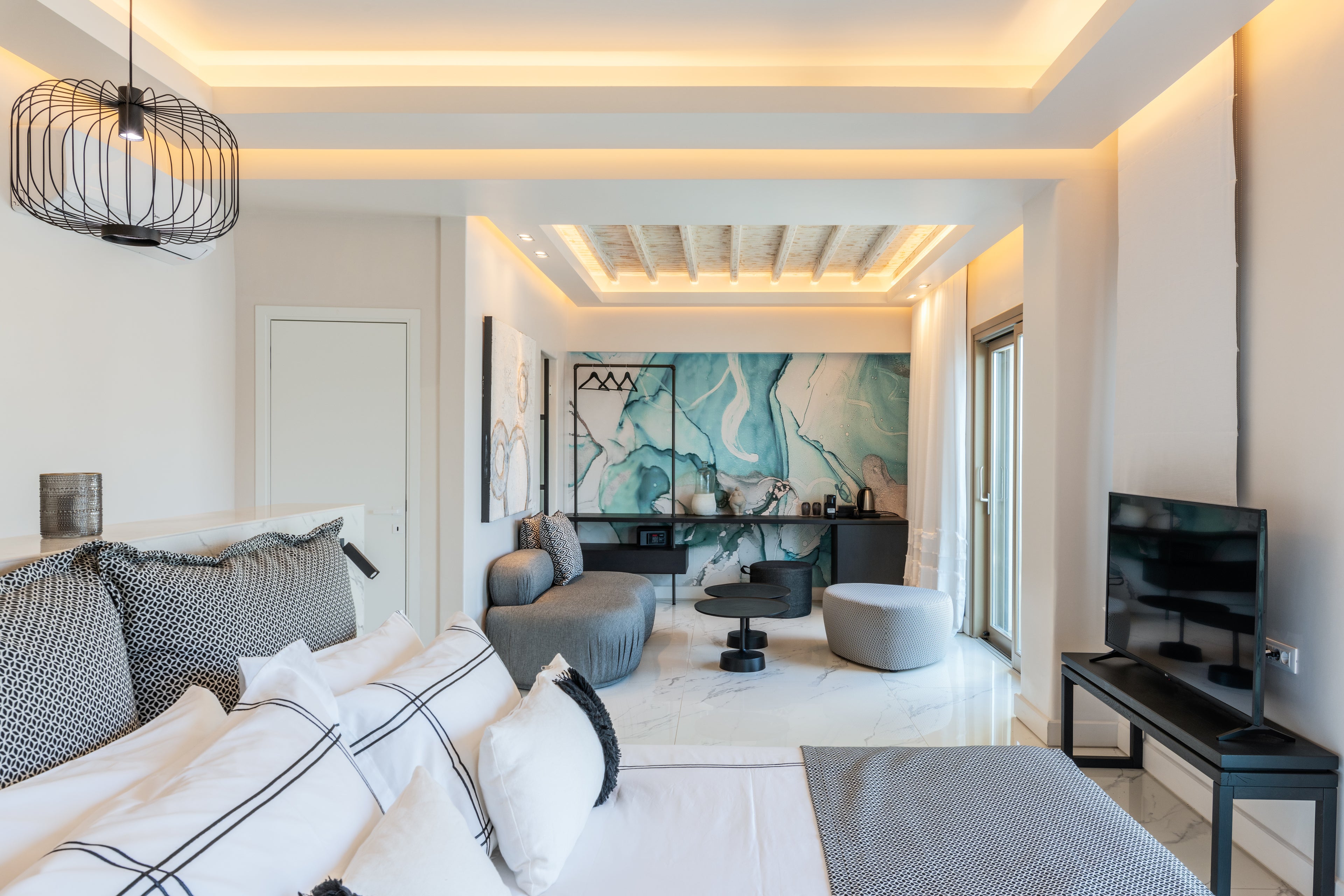 [Test Spain] Villa Ornos Beach Front