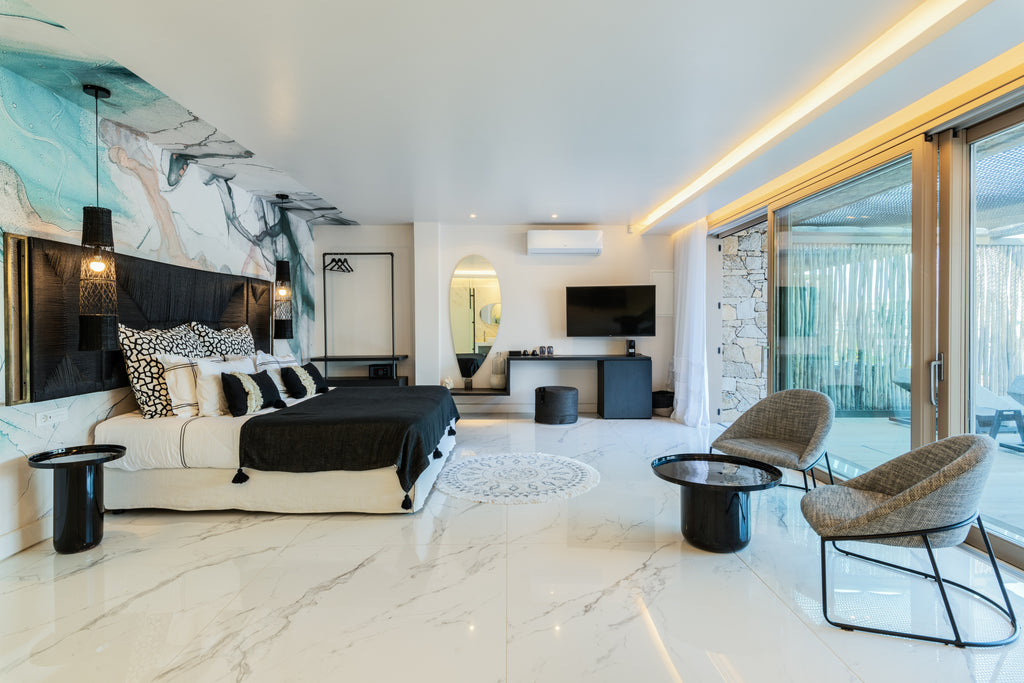 [Test Spain] Villa Ornos Beach Front