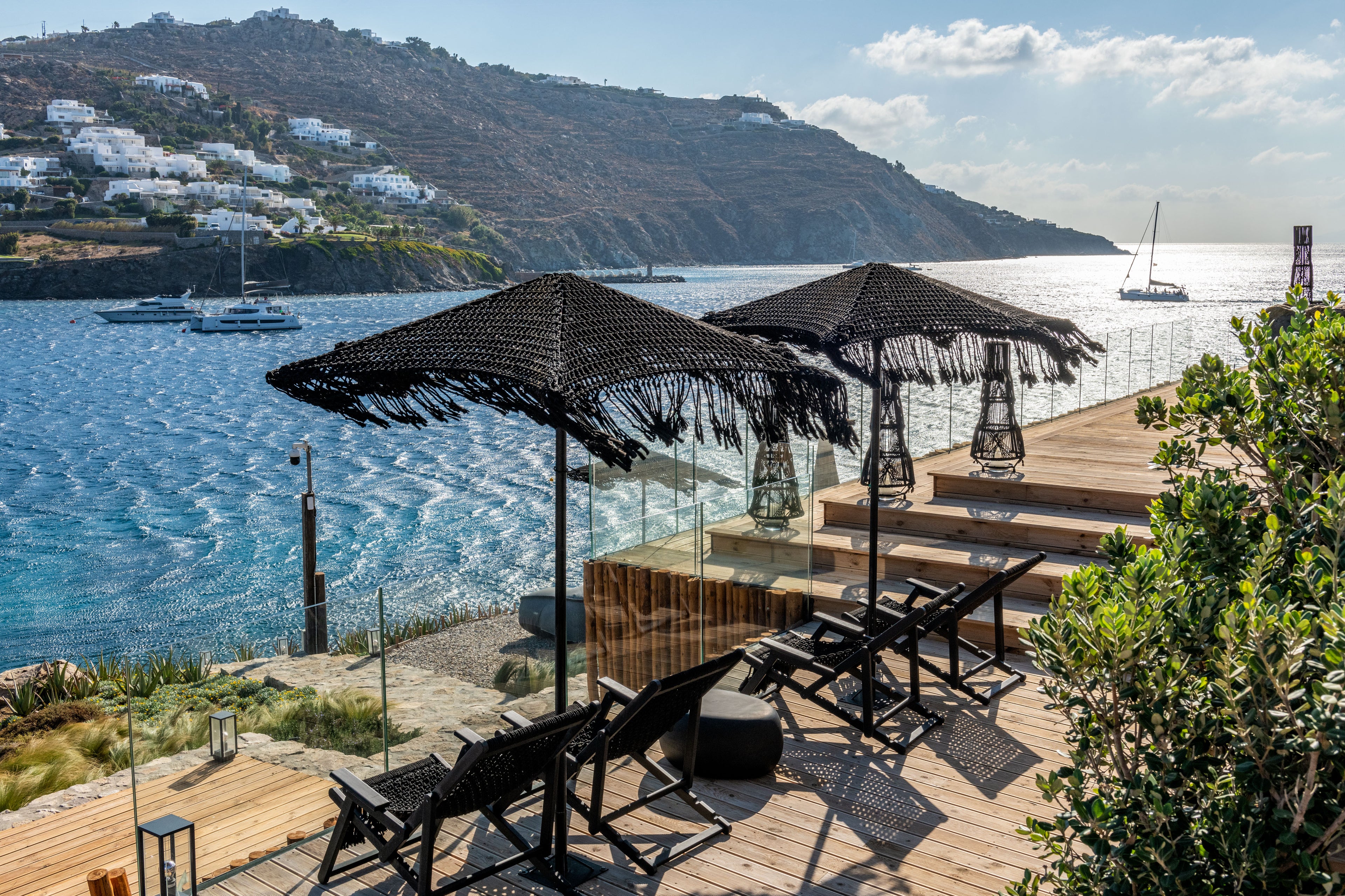 [Test Spain] Villa Ornos Beach Front