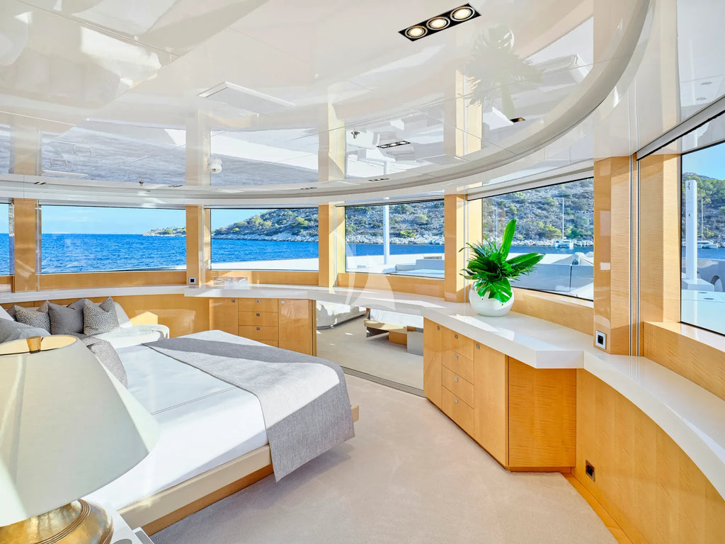 Yacht LA PELLEGRINA 1 | 50m