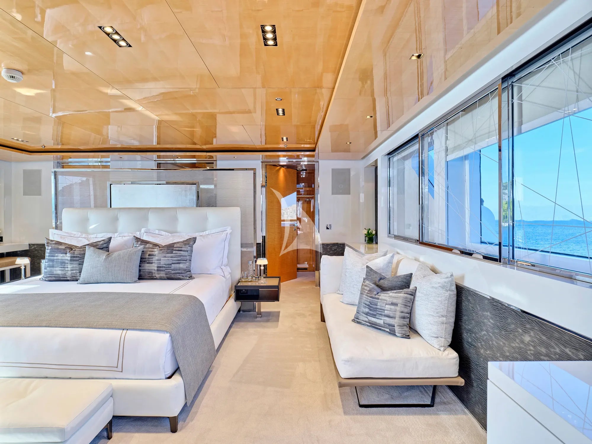 Yacht LA PELLEGRINA 1 | 50m